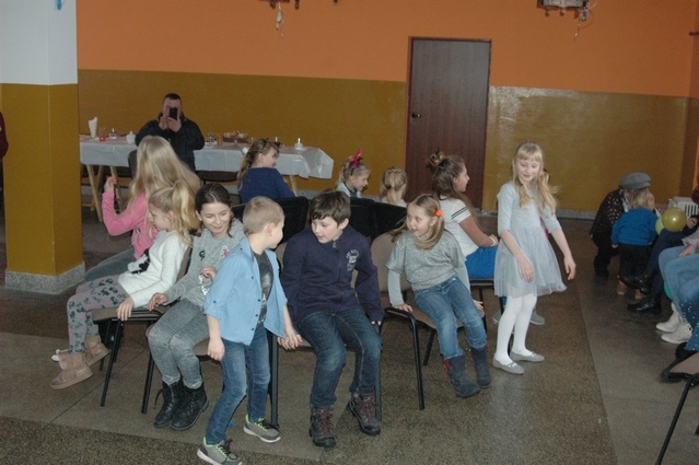 Koło Gospodyń Wiejskich Międzyleś - Choinka